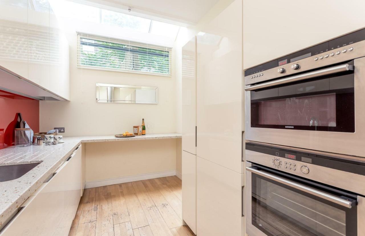 Logan Mews By Lime Street Apartment London Ngoại thất bức ảnh