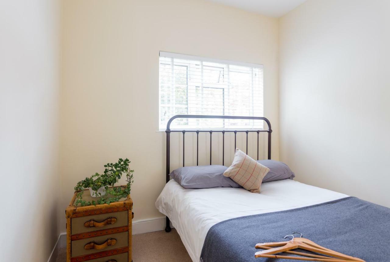 Logan Mews By Lime Street Apartment London Ngoại thất bức ảnh